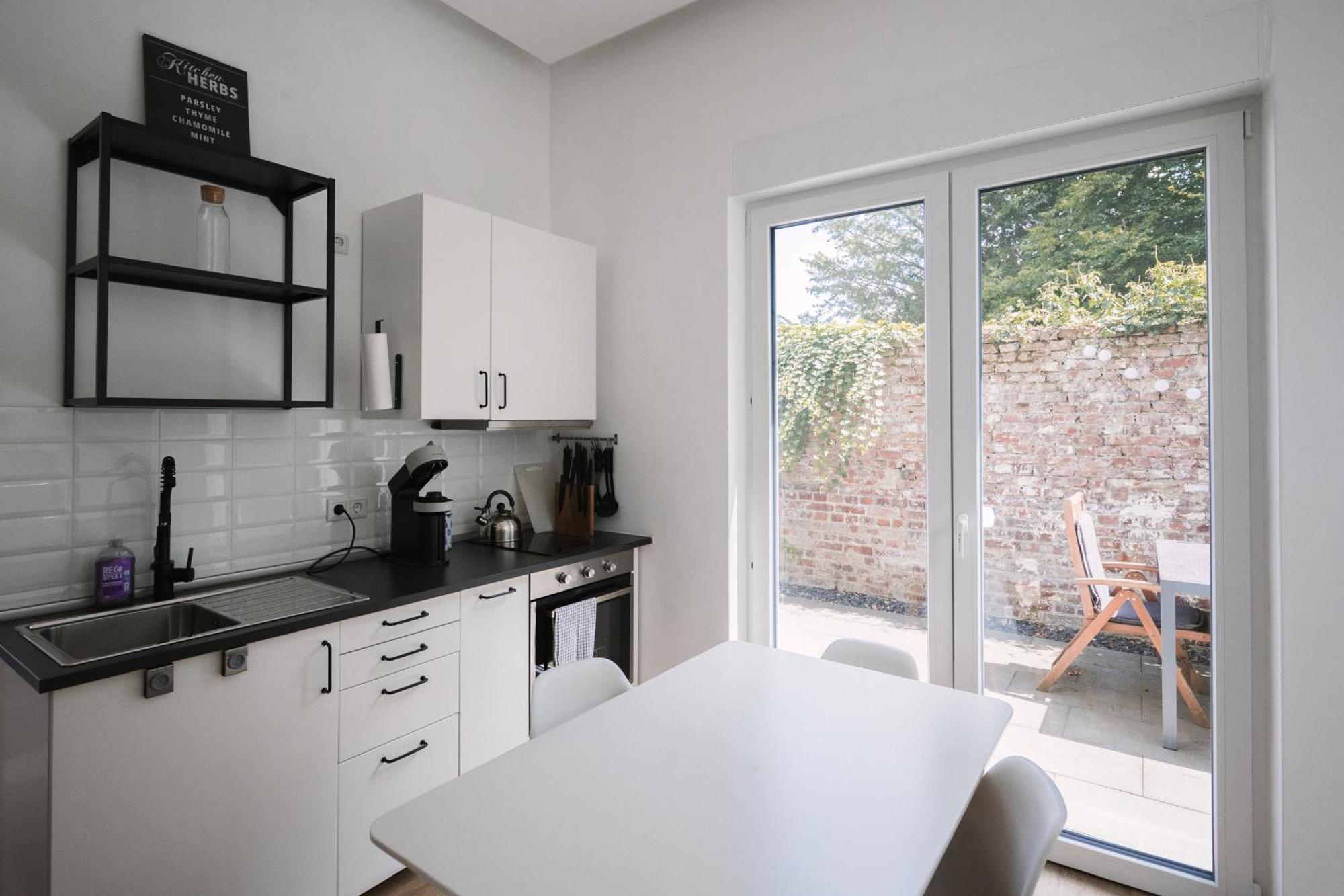 Schoene, Moderne Wohnung Mit Grosszuegiger Terasse Essen Exteriör bild