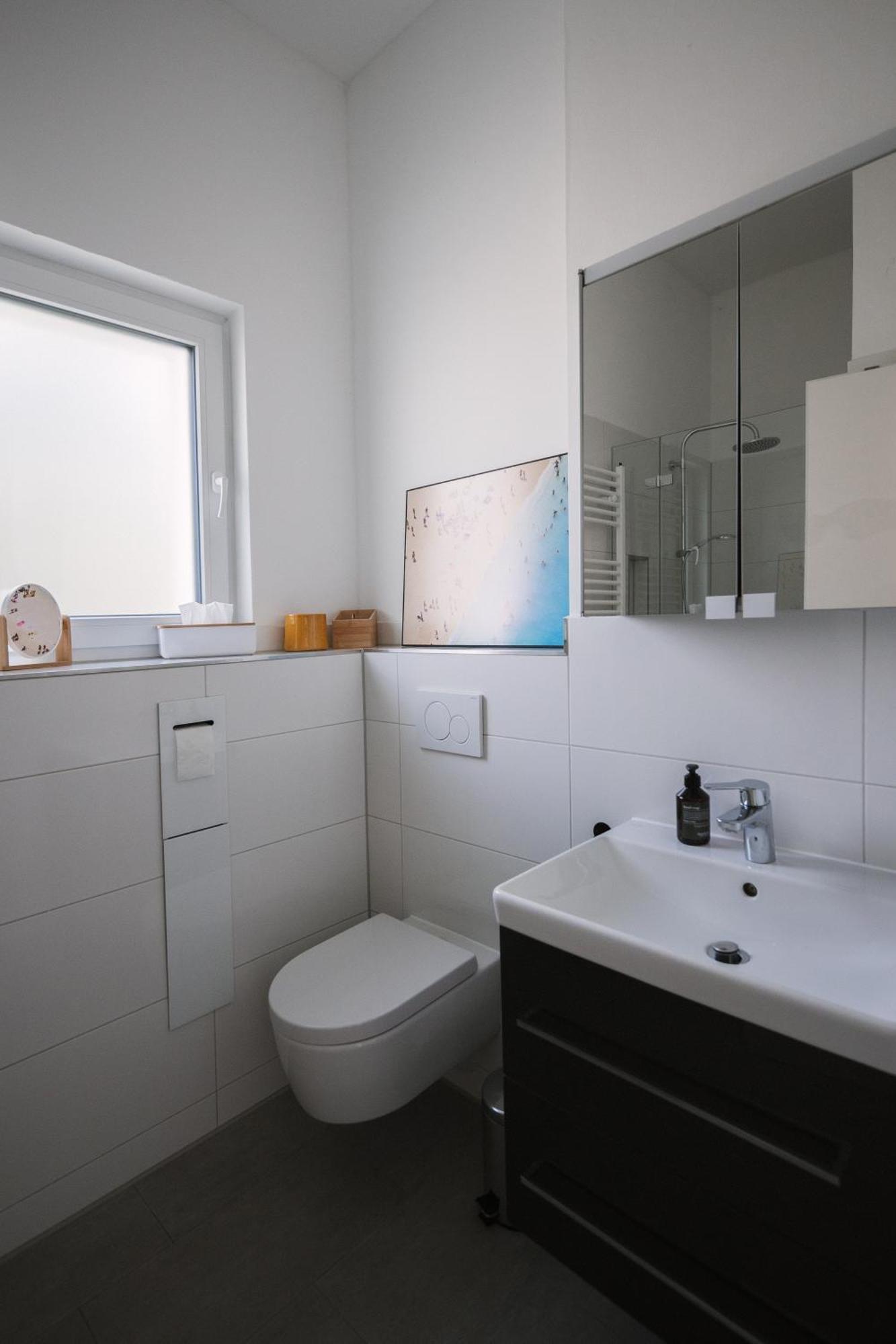 Schoene, Moderne Wohnung Mit Grosszuegiger Terasse Essen Exteriör bild