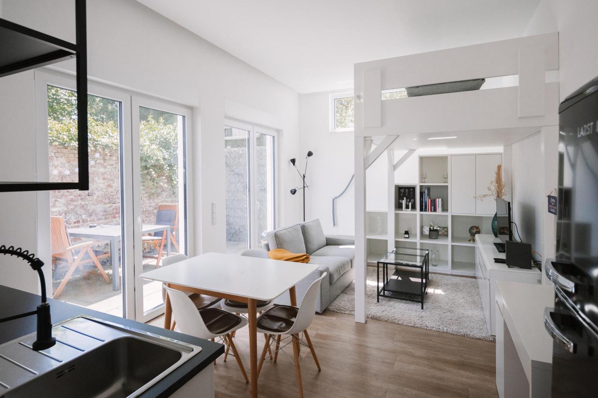 Schoene, Moderne Wohnung Mit Grosszuegiger Terasse Essen Exteriör bild